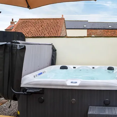 Loyal Cerise Dom wakacyjny Cawood